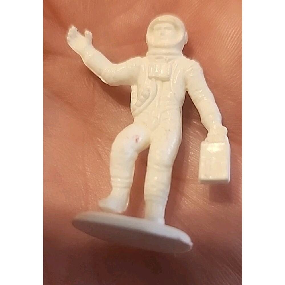 Galaxy Laser Team 2" White Astronaut Star Patrol 1 PVC Toy 1978 Tim Mee Original